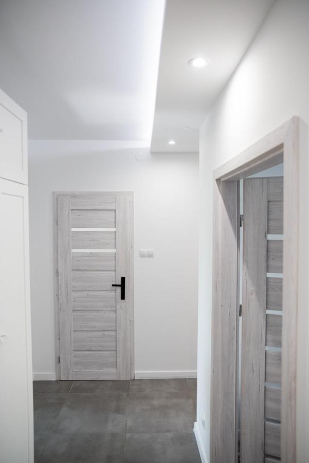Apartament Blisko Wszedzie Ostrowiec Świętokrzyski Εξωτερικό φωτογραφία